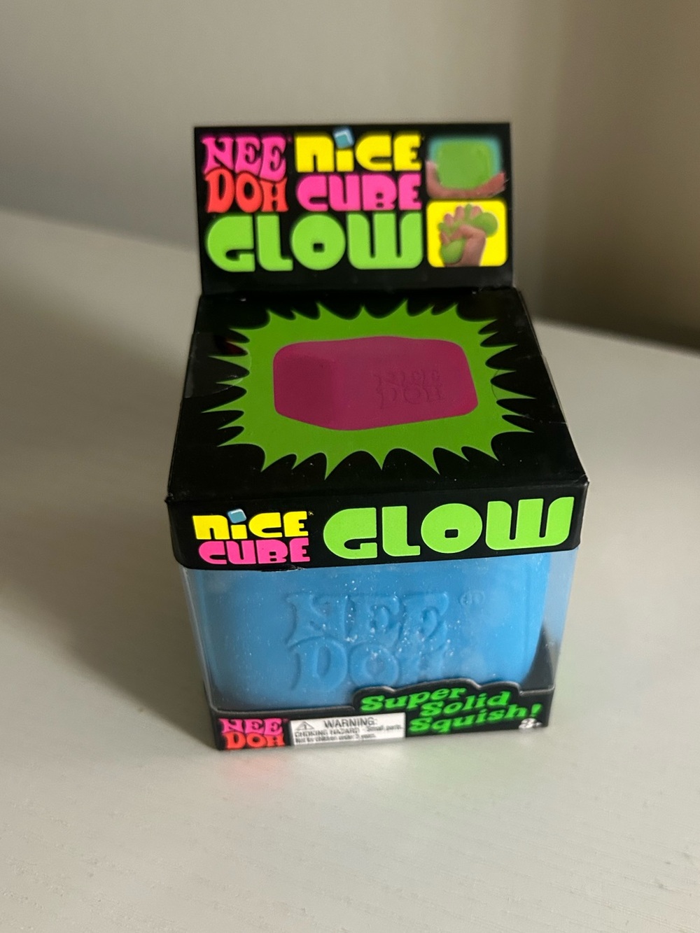 NEW✨ Needoh Glow Cube - Picture 2 of 3